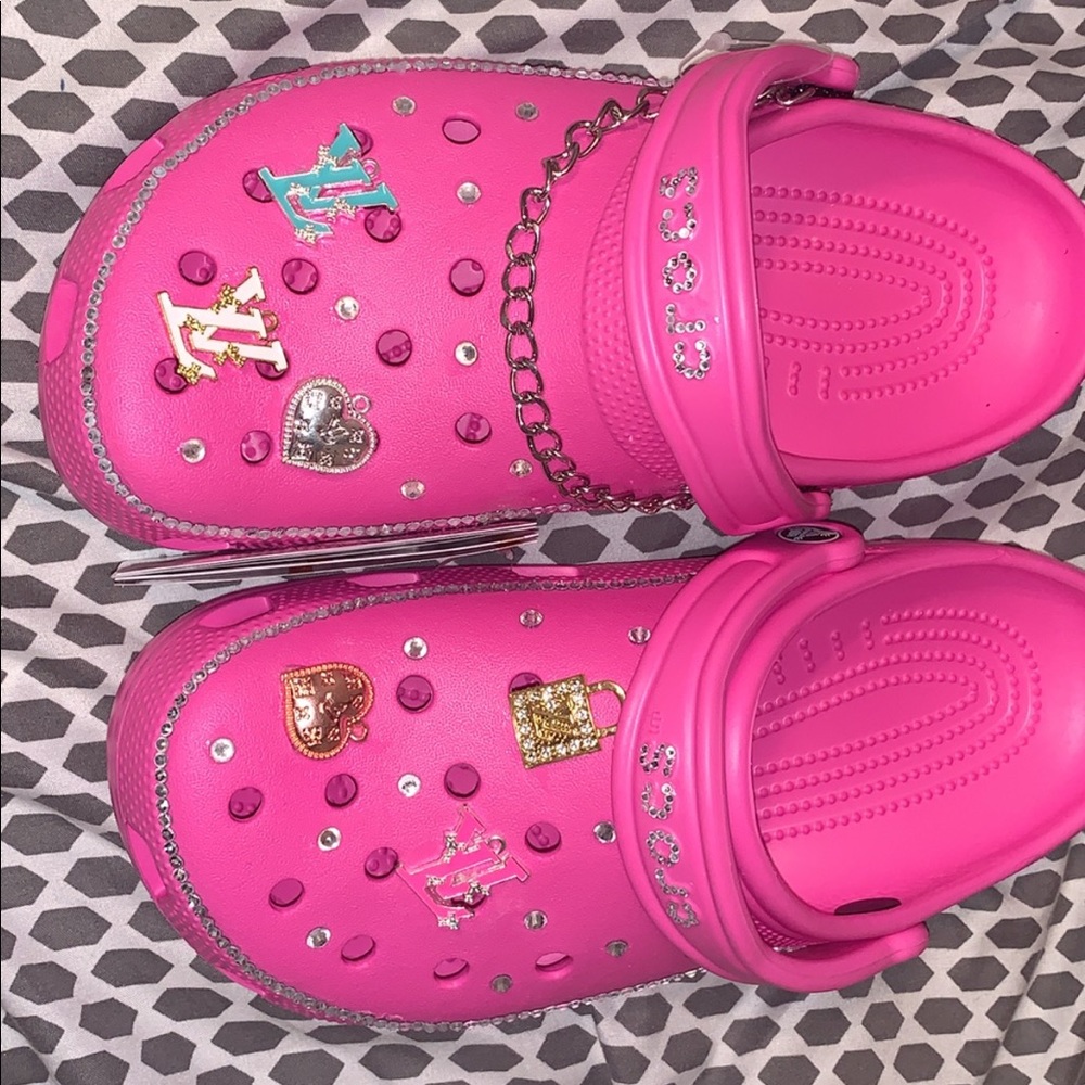 Customized crocs